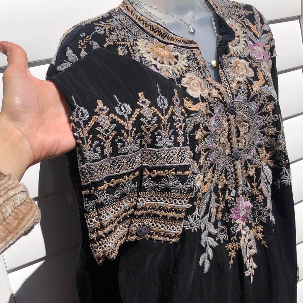 Johnny Was Black Embroidered Boho Tunic with Cream & Pink Accents - Picture 5 of 8
